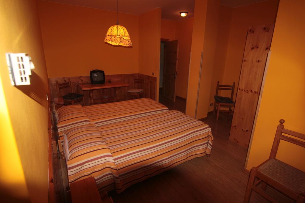 Albergo Trieste Tambre dʼAlpago Стая снимка