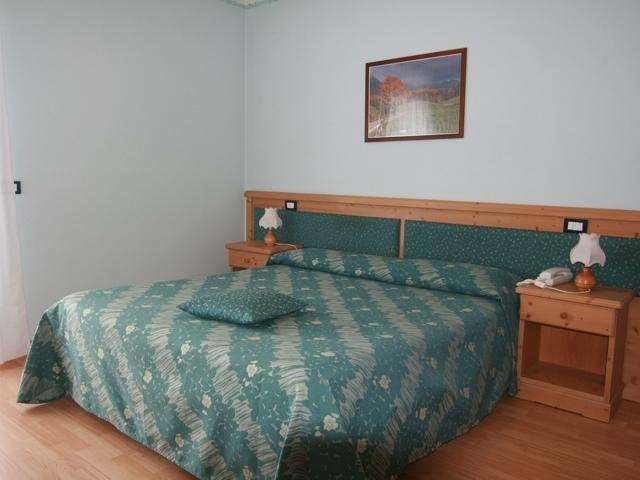 Albergo Trieste Tambre dʼAlpago Екстериор снимка